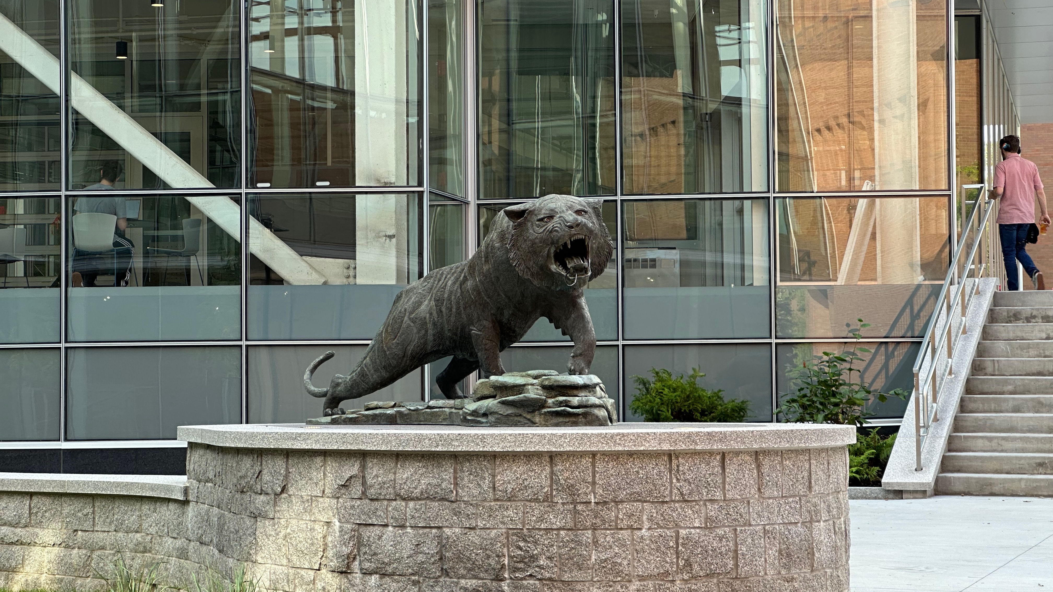 RIT Mascot Ritchie